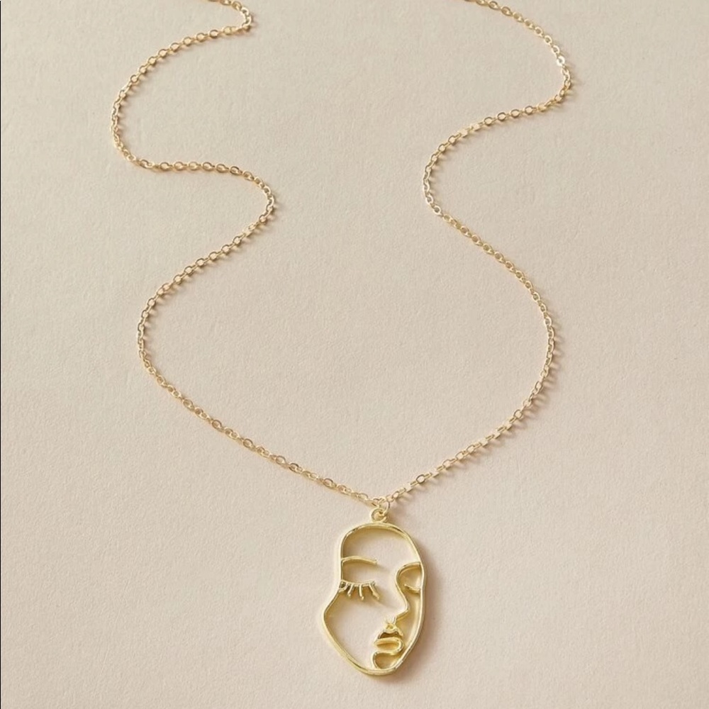 • Lola • Hollow Face Necklace - Picture 2 of 4